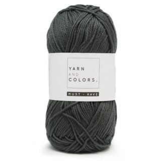 Yarn and Colors Must-Have